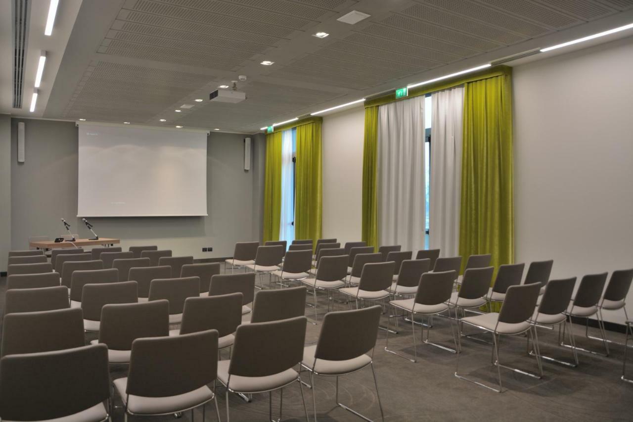 Link124 Hotel Parma Dış mekan fotoğraf